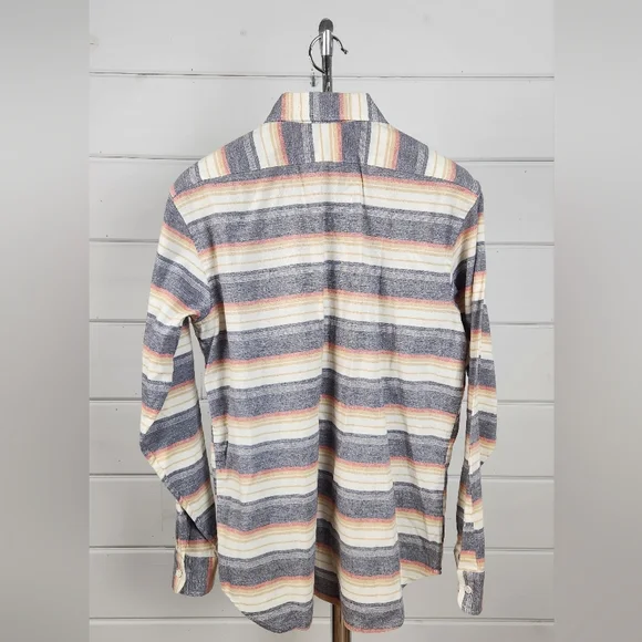 Taylor stitch striped shirt. - Picture 6 of 6
